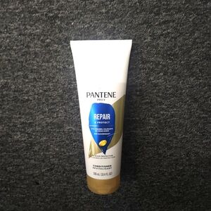 PANTENE PRO-V Repair & Protect 72 Hour Protection Conditioner 10.4 oz